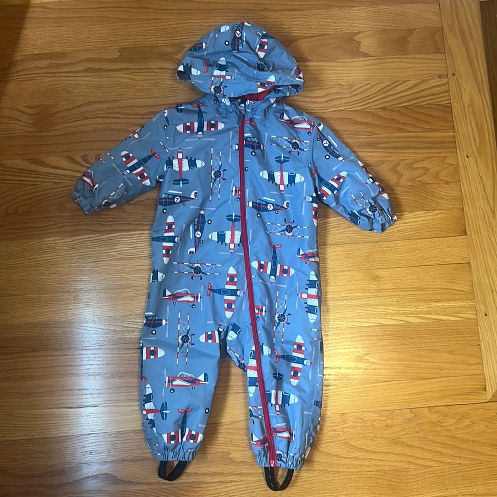 LIKE NEW! Hatley one piece, fleece lined, full zip snowsuit 18-24 months or 2T